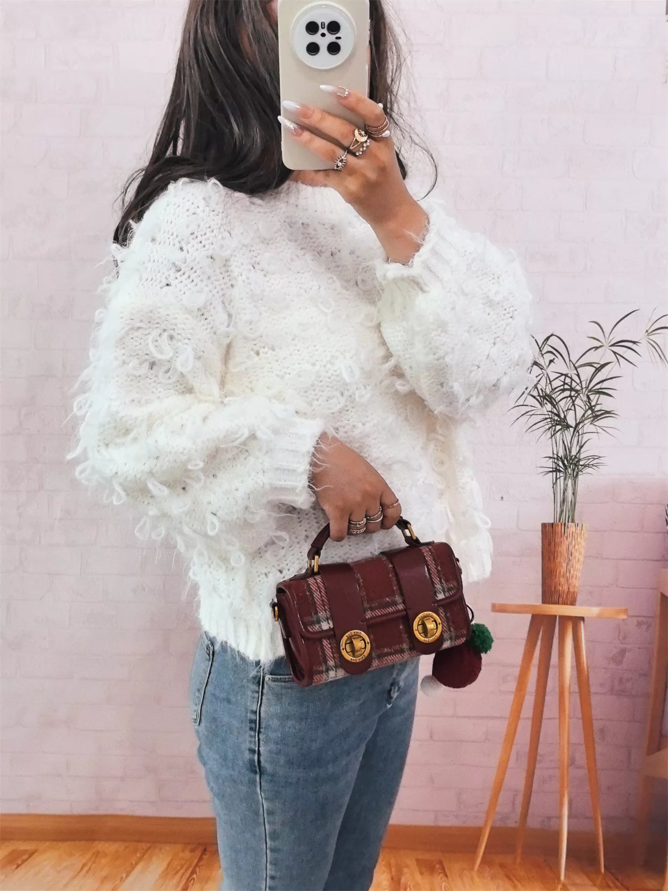 Chunky Round Neck Long Sleeve Sweater ecc923f3066146d384b100aeb3313b83-Max-Origin