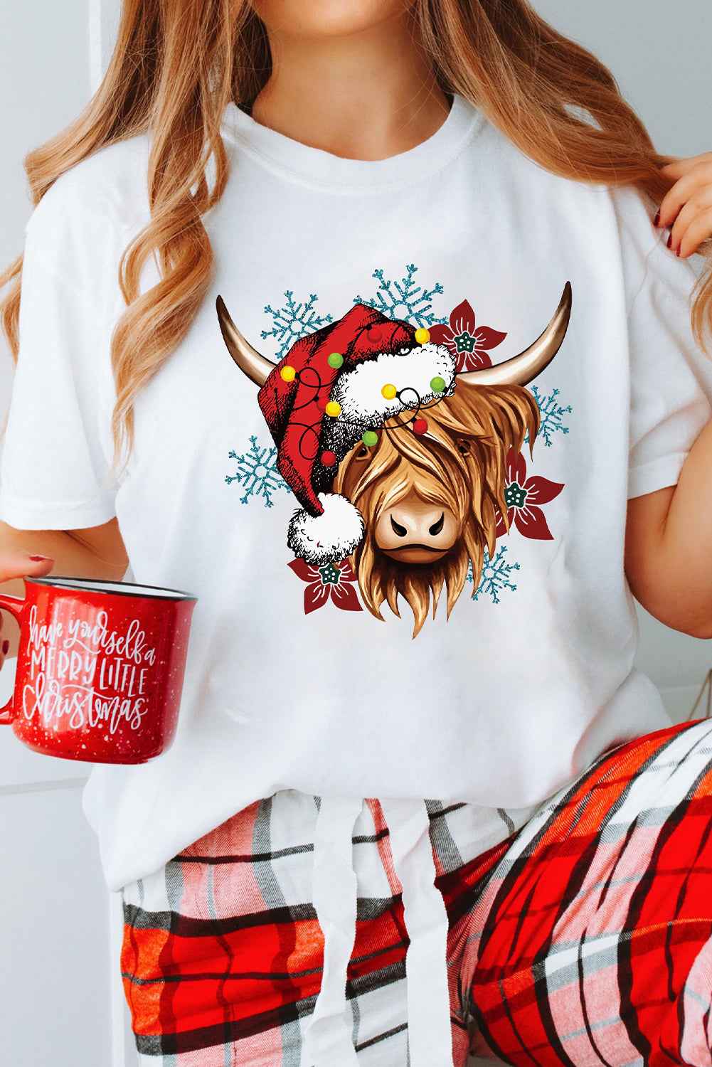 White Christmas Highland Ox Snowflake Print Womens T Shirt ecf3e3130ba09c0a