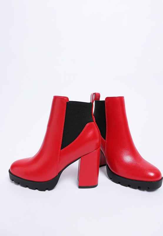 Bolt Chelsea Boot ed823a56-d0a9-4334-94b6-ea99873c7008