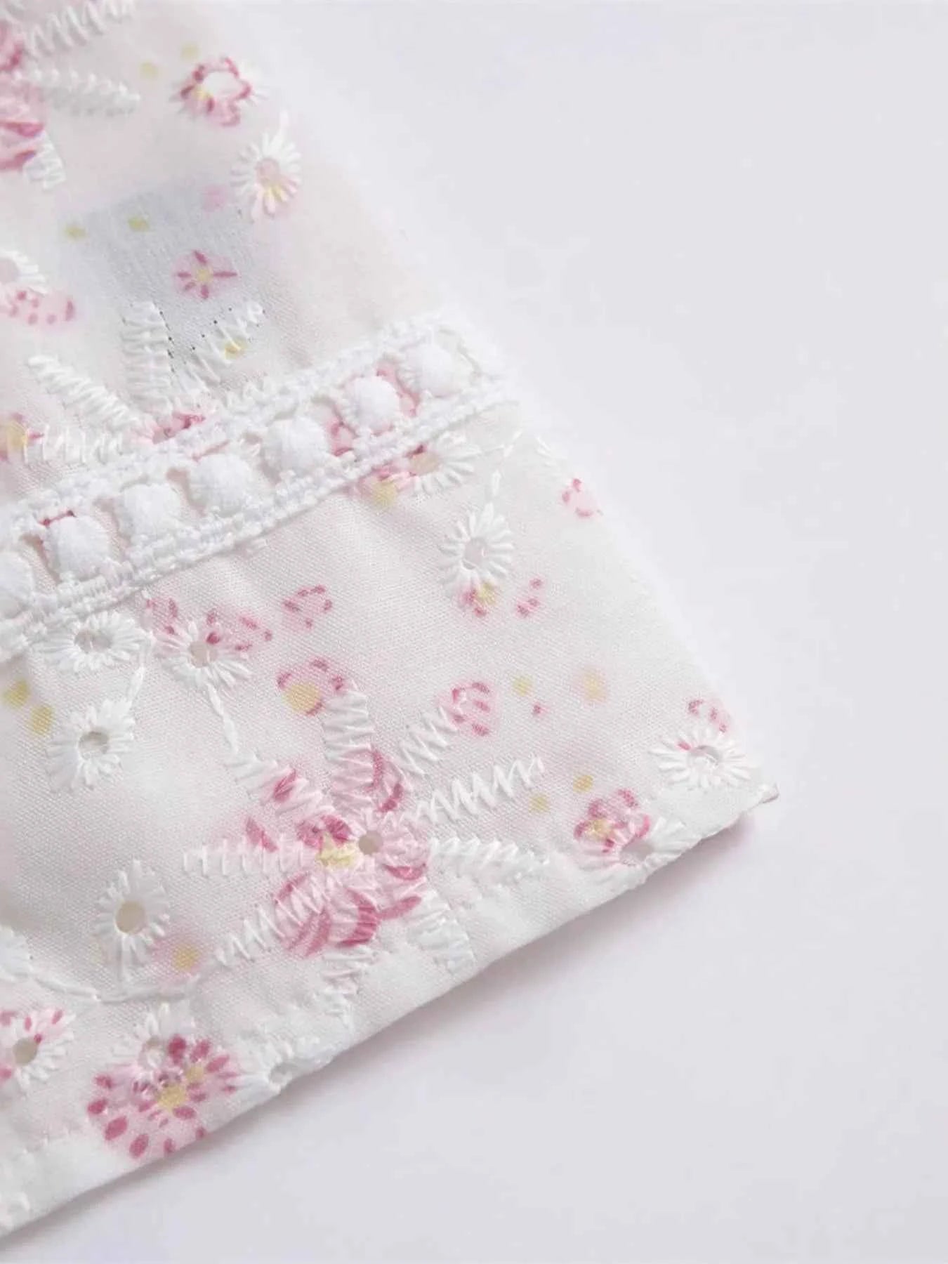 Floral Print Tie Front Cami edb3dc9df0894458a4cd2260ea9181f0-Max-Origin