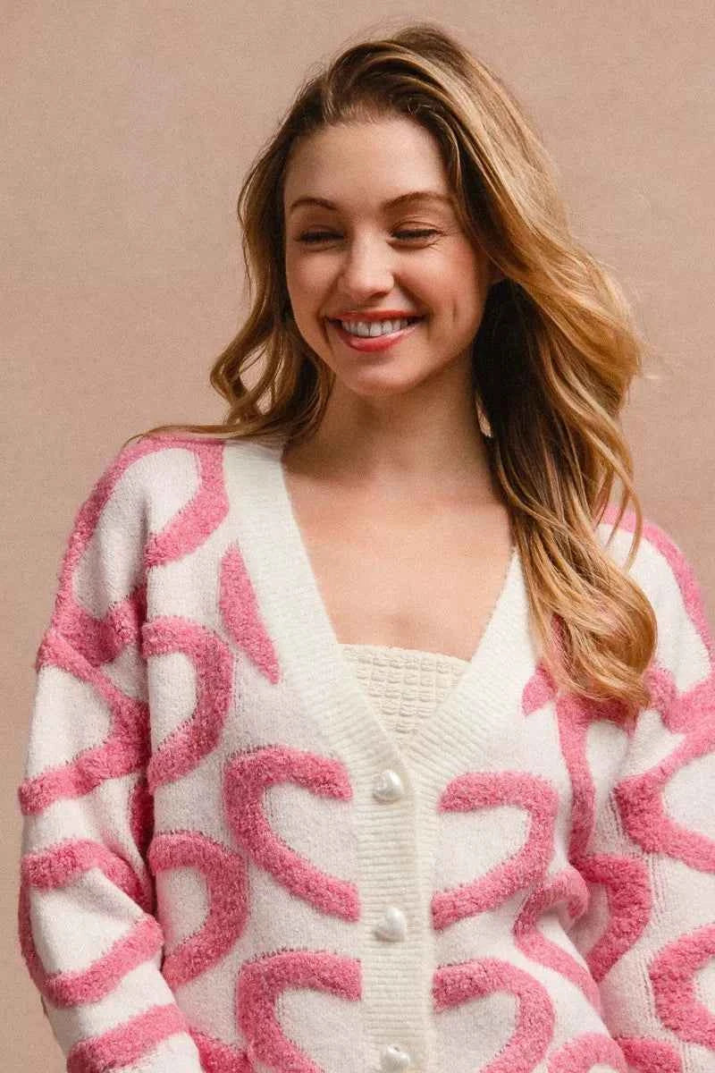 BiBi Textured Heart Buttoned V Neck Cardigan edbb470b5c63463396764ef850f4a5ec-Max-Origin