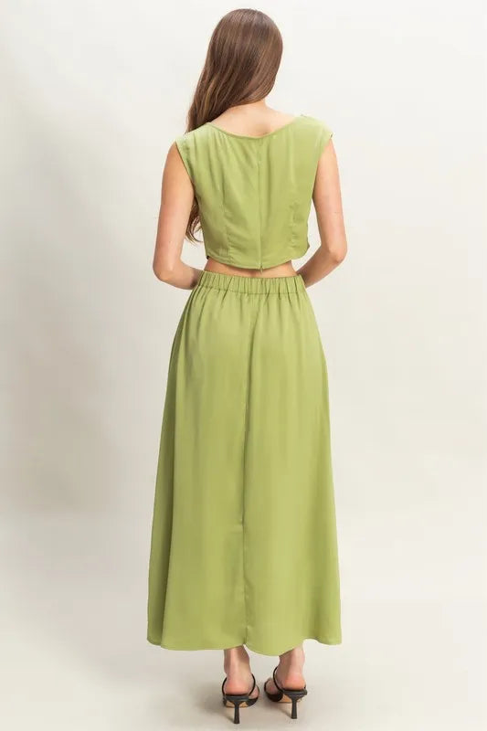Sleeveless Top and Maxi Skirt Set ede2f036e50d4be3b7bb64a815e4ab54-Max-Origin