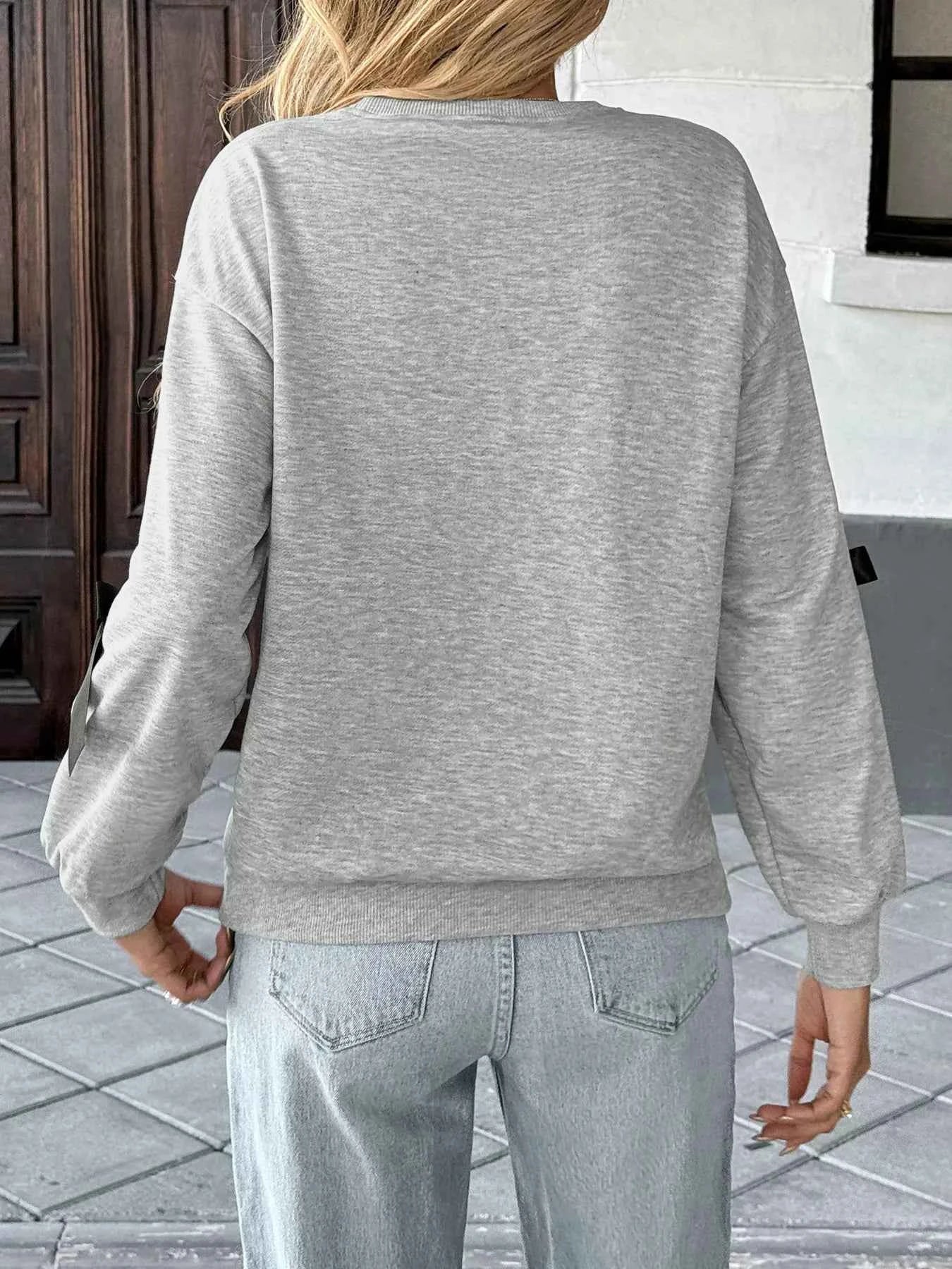 Bow Detail Round Neck Sweatshirt ee3efa14506c428984a4d0029d158423-Max-Origin