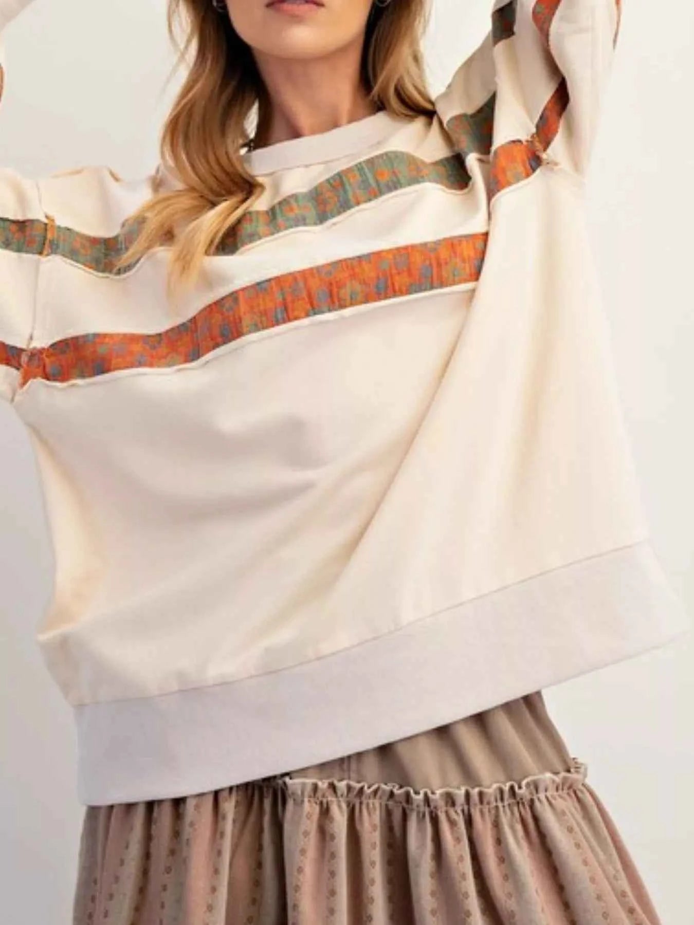 Bohemian Striped Oversized Sweatshirt ee441a01-d228-4e29-8179-b8fdc8b151e8-Max-Origin