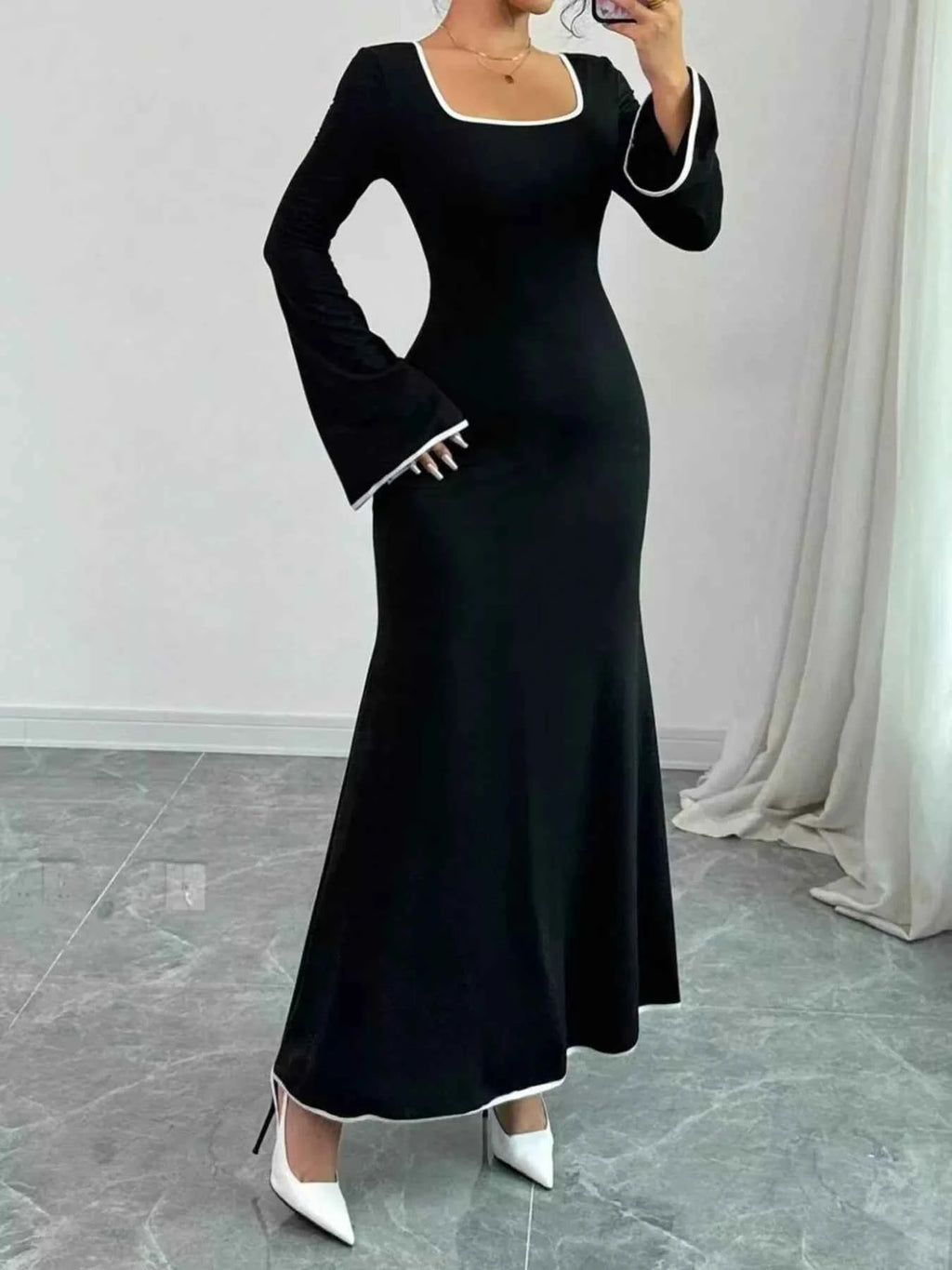 Square Neck Flare Sleeve Maxi Dress ee452f6f3e154fe7b4f782b50eab8c45-Max-Origin