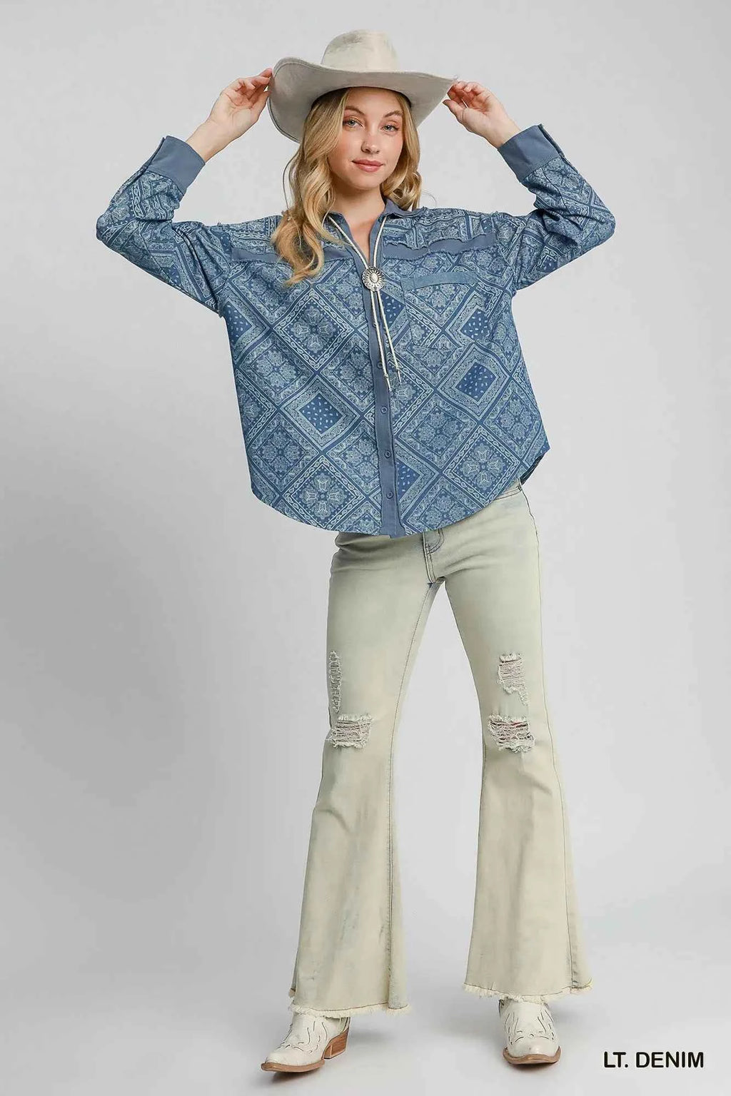 Umgee Paisley Print Denim Shirt Jacket ee818a6a-8108-404d-83a0-d6c82c065aba-Max-Origin