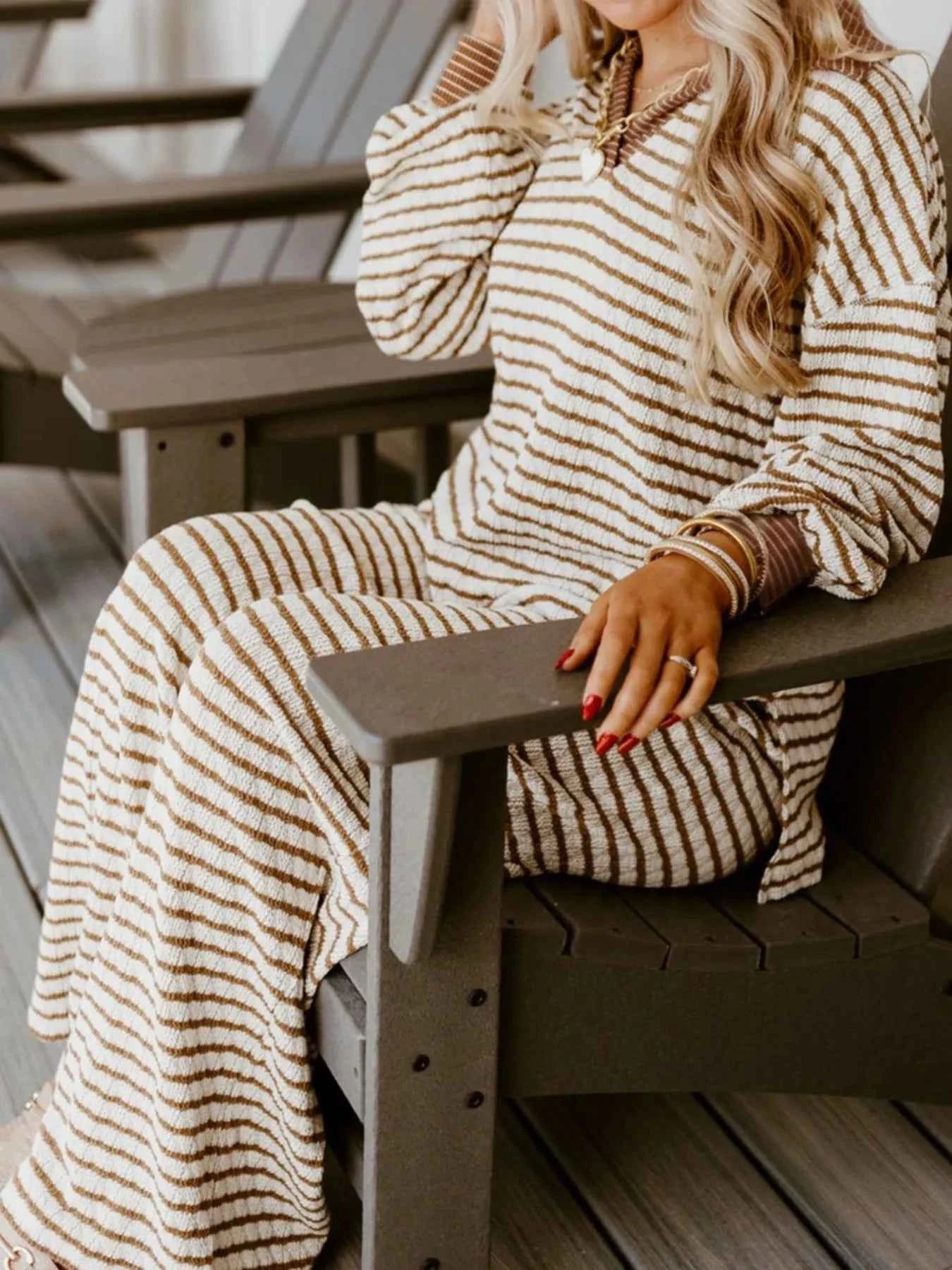 Stripe Collared Top and Drawstring Pant Set ee88e9cf-4935-4a66-a7ee-3603e436c910-Max-Origin