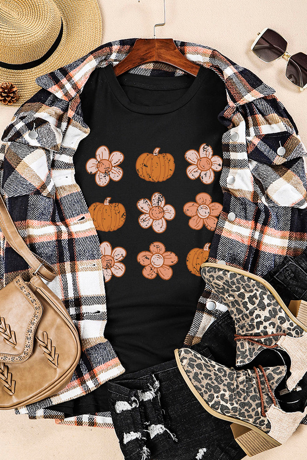 Black Pumpkin Flower Print Short Sleeve Graphic T Shirt eef3d9bebb8bb1d8