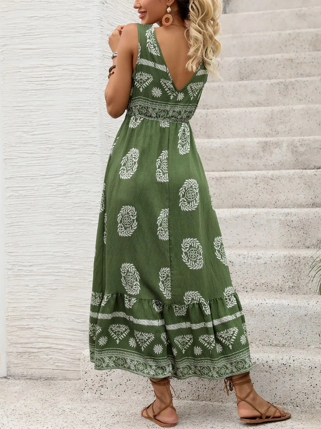 Printed V-Neck Sleeveless Dress ef061da8-95d3-4f61-a93b-d9e7843d719e-Max-Origin