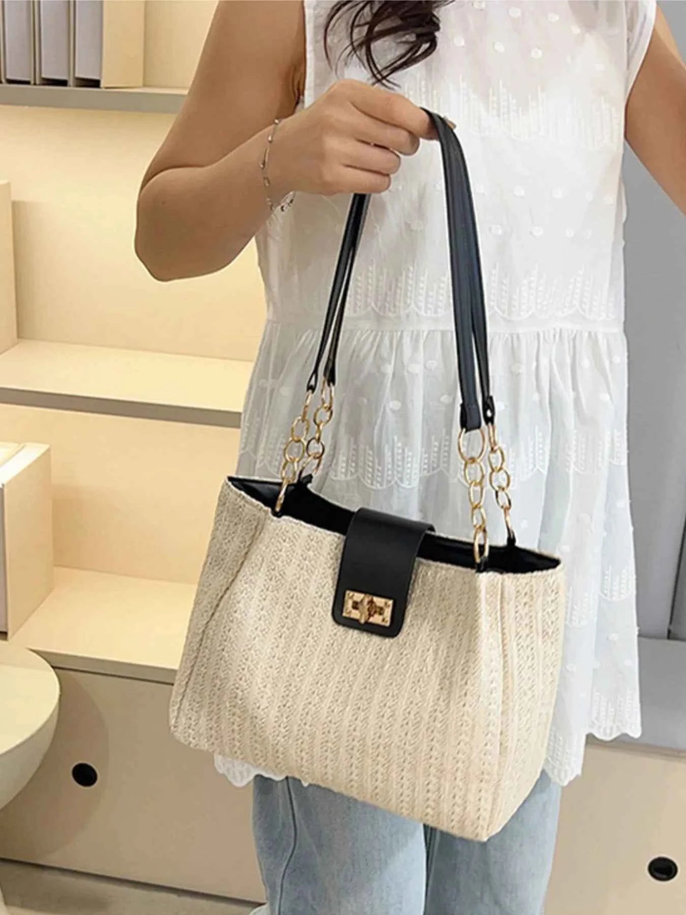 Woven Straw Shoulder Bag ef1587f8-ebc2-4ad9-b266-36226d371f96-Max-Origin