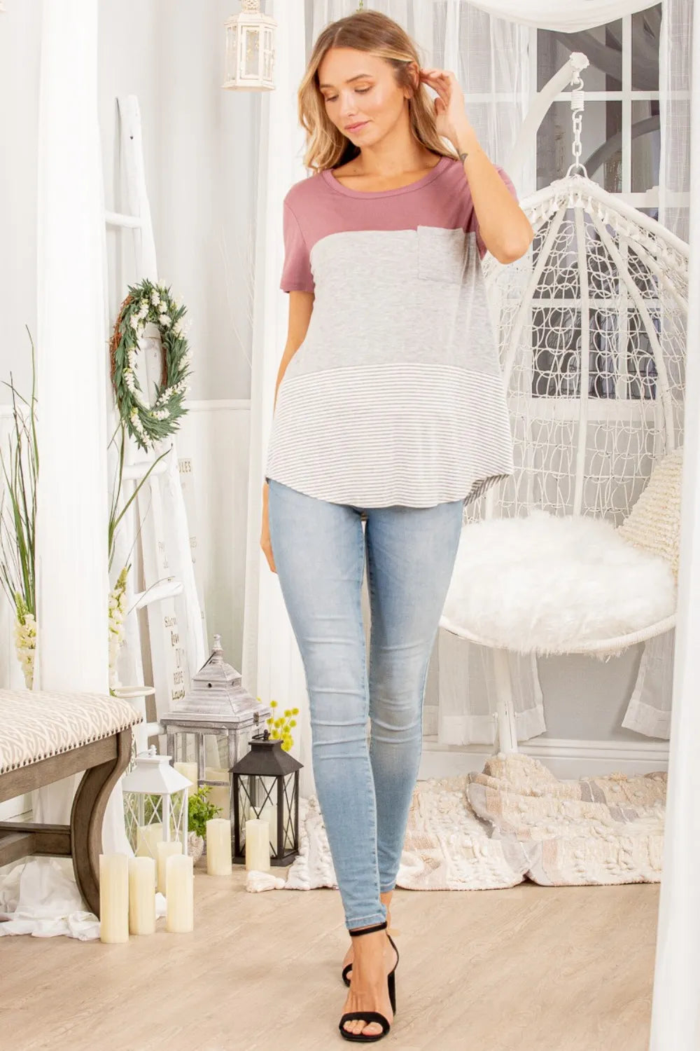 Heimish Color Block Striped Round Neck Short Sleeve T-Shirt efcada06-8355-4ec2-ba6b-cb7b5e10d6d0-Max