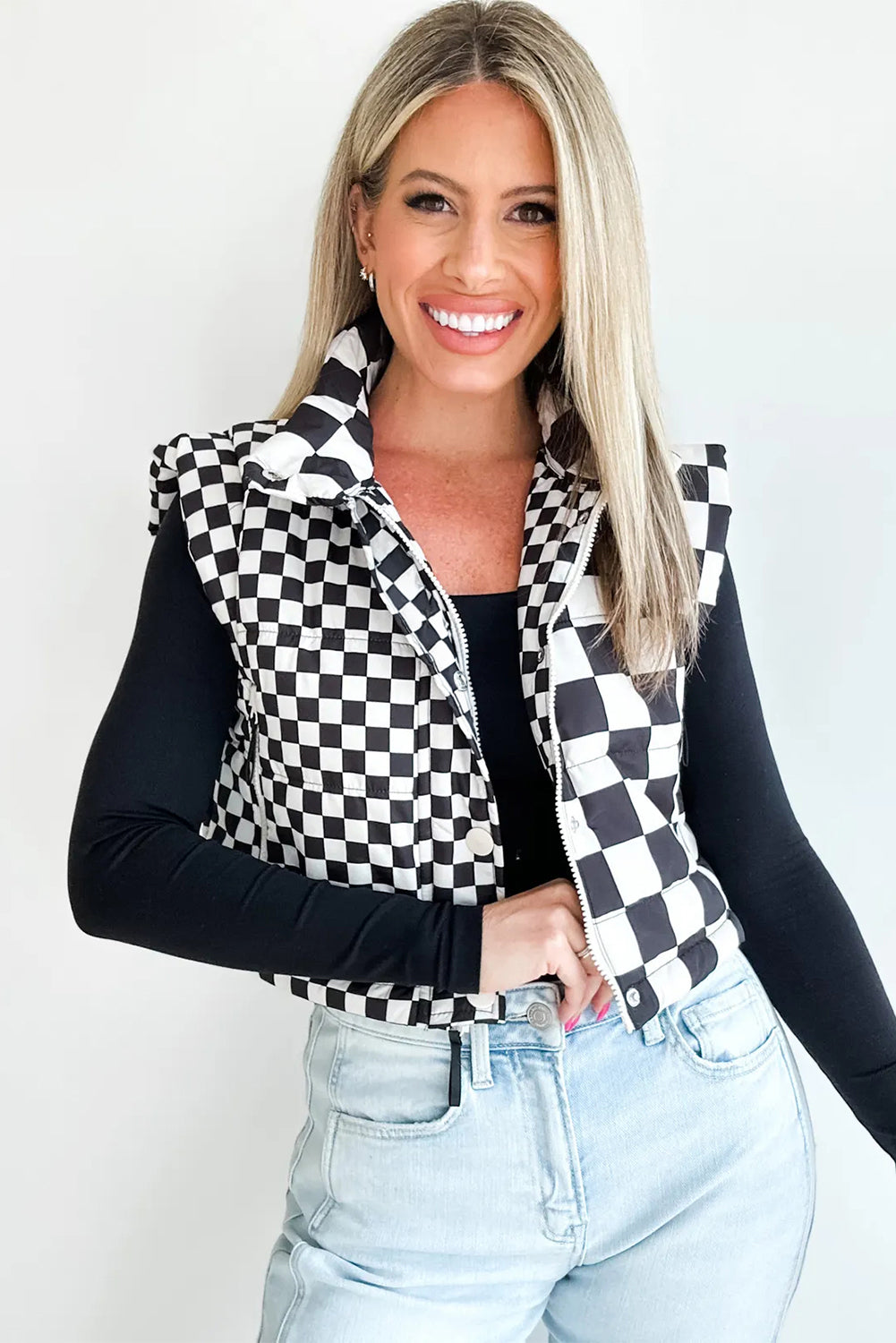 Black Checkered Stand Collar Cropped Puffer Vest efcc9d9964bd0a78