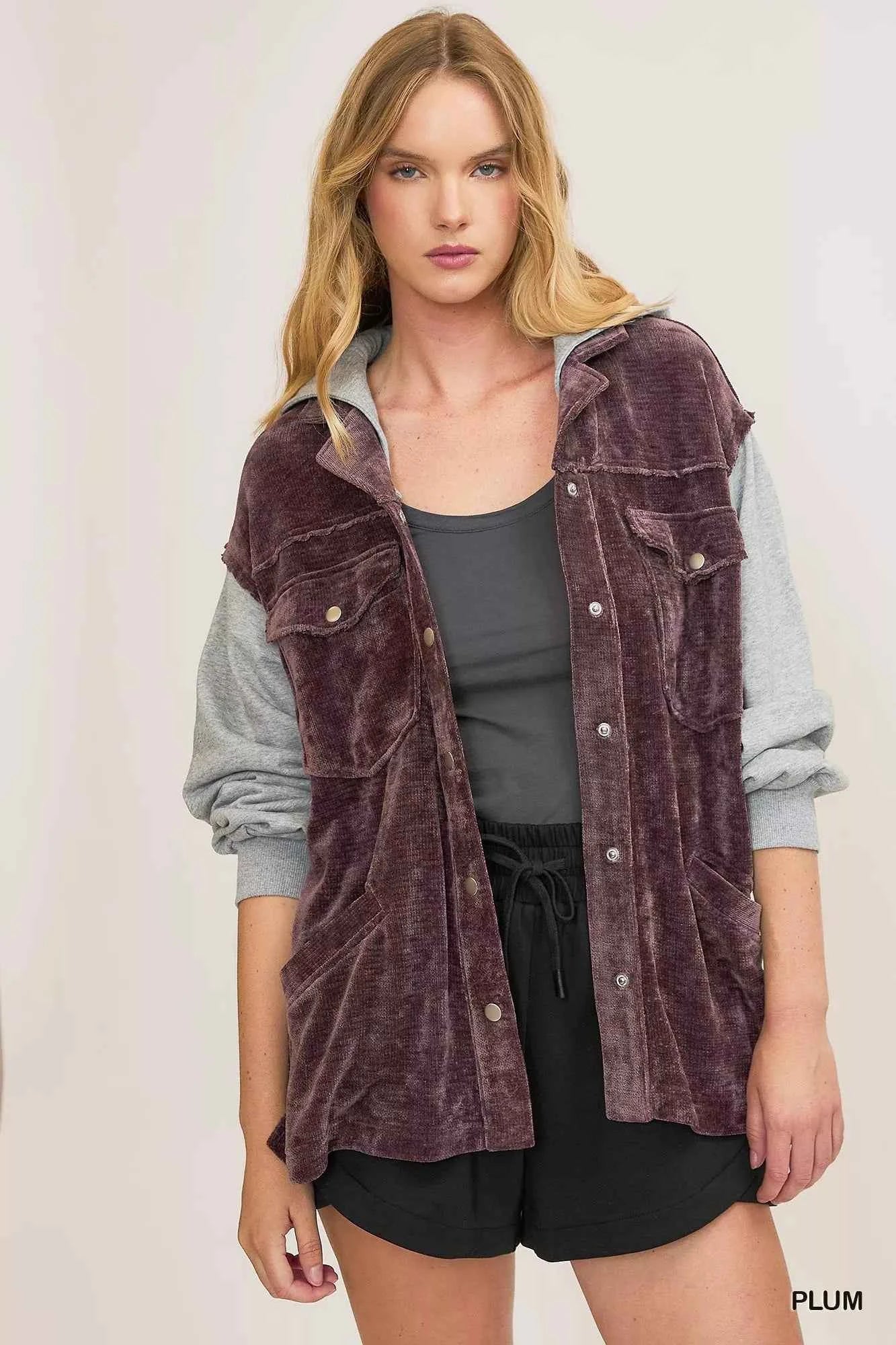 Umgee Contrast Hooded Chenille Jacket f012b6af-1fcf-4ac2-855f-657aa3f91133-Max-Origin