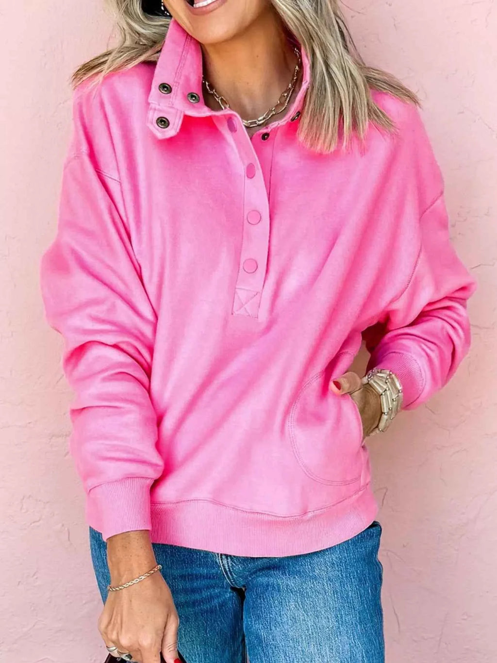 Snap Front Long Sleeve Sweatshirt f0212977-61a7-49d7-ab61-5768bfce385e-Max-Origin
