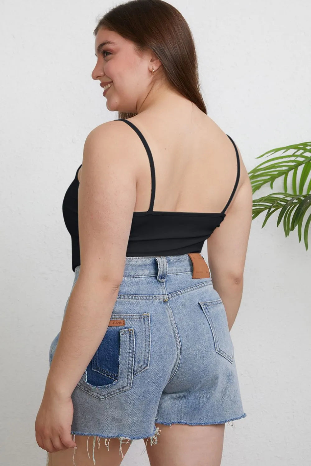 Basic Bae Full Size Round Neck Slim Cami f03674f2-43b0-4d3c-857c-e5bedbb7c1e9-Max