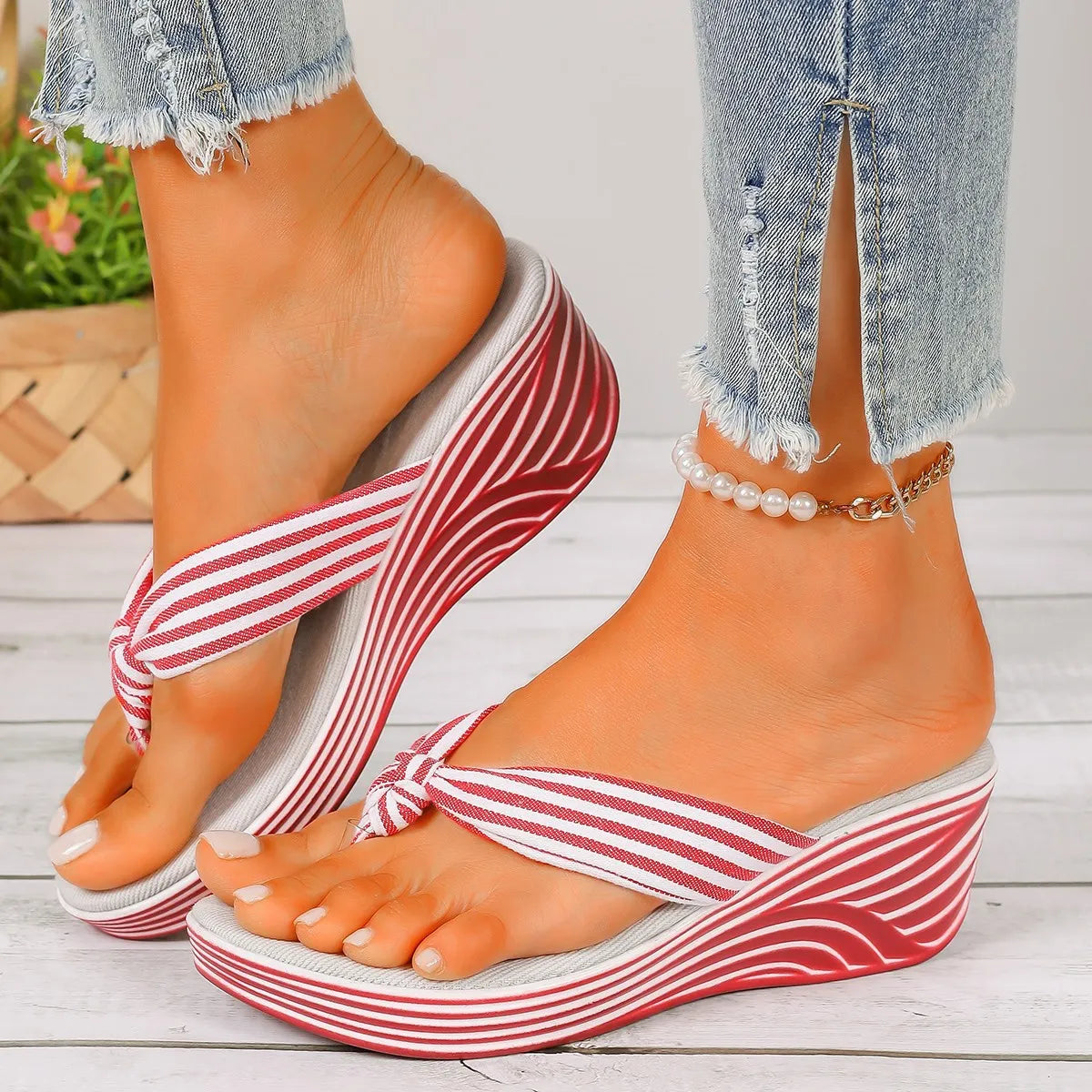 Toe Post Wedge Sandals Red f08800be-5a27-43a4-a3ab-36966b784c7f-Max-Origin