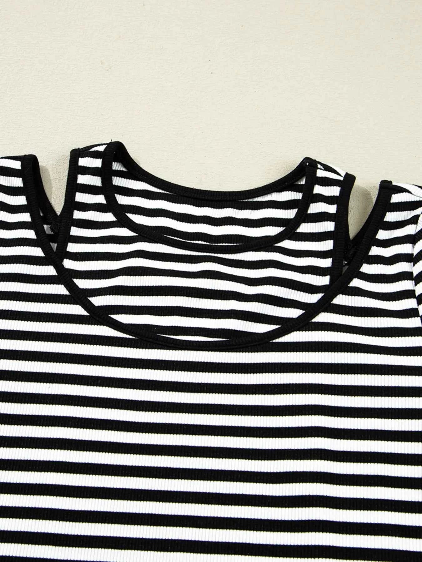 Stripe Double-layer Cold Shoulder Long Sleeve Top f099cda87c63497591f1deb9afb2821c-Max-Origin