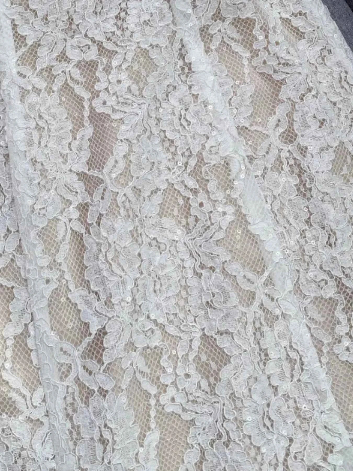 Lace Snap Down Top and Skirt Set f0da031d-b693-4e14-b390-781b132f5f35-Max-Origin