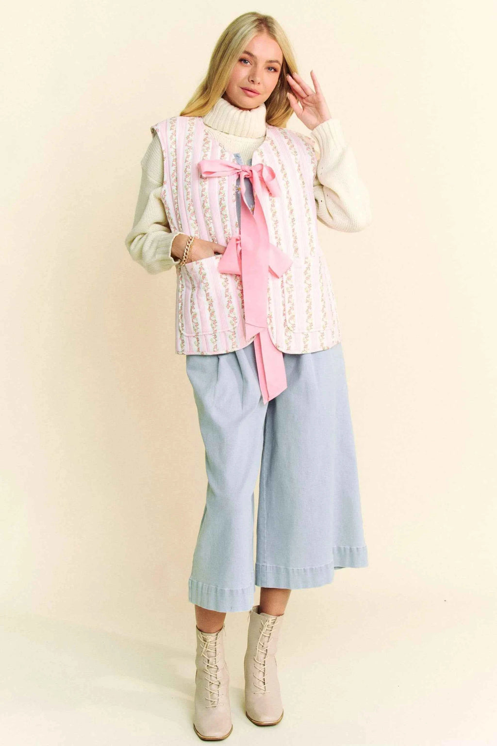 Davi & Dani Quilted Floral Bow Tie Front Padding Vest Jacket f12092f3fbd7441389b4ffaeedc09e7a-Max-Origin