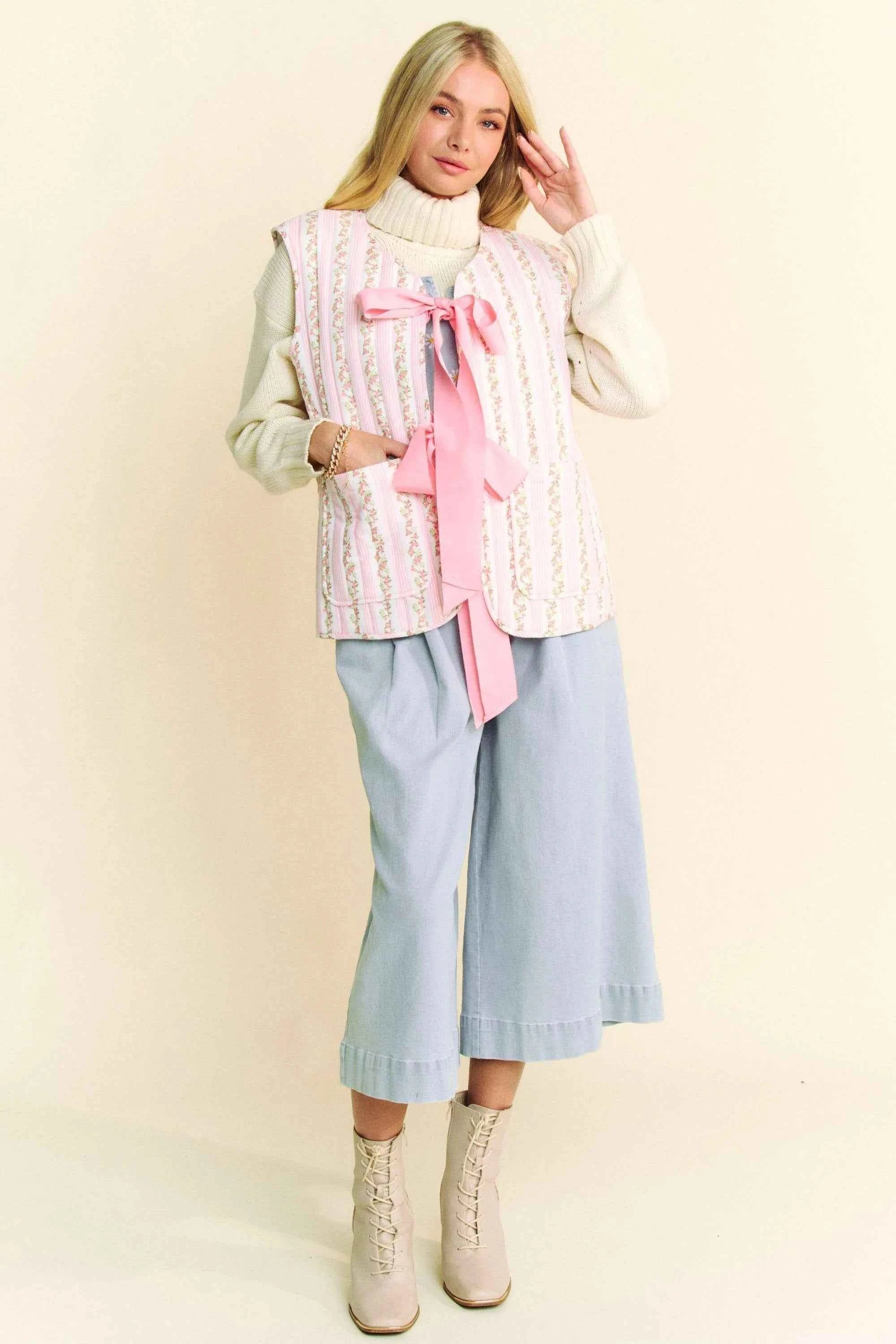 Davi & Dani Quilted Floral Bow Tie Front Padding Vest Jacket f12092f3fbd7441389b4ffaeedc09e7a-Max-Origin