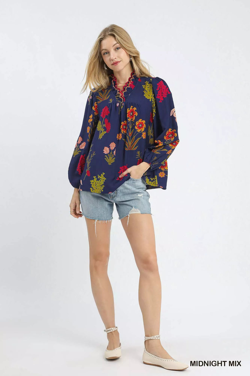 Umgee Flower Print Blouse with Scalloped Neckline f17cd63a-643e-4116-b801-c87f758ba256-Max-Origin