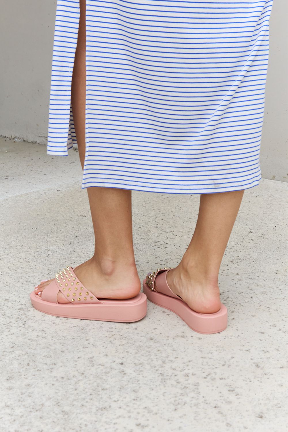 Forever Link Studded Cross Strap Sandals in Blush f1df9c99552a43388ea0c3ac1b1abb62-Max