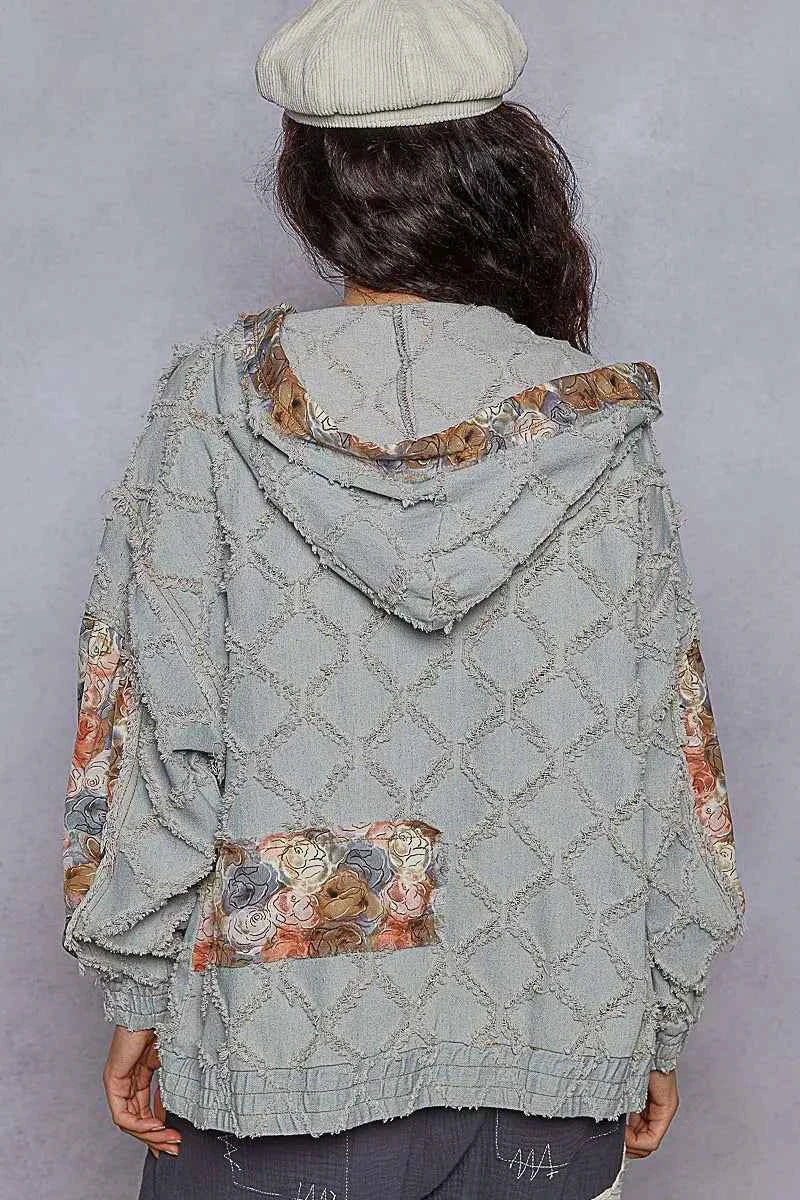 POL Zip Up Floral and Lace Patch Washed Denim Jacket f1ebc385-02e0-4ed4-ad9c-d098fd042410-Max-Origin