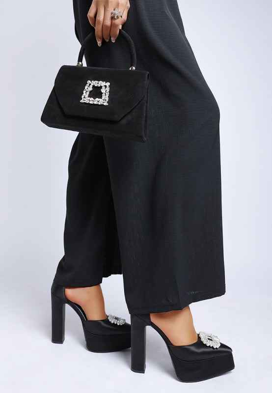 Maeissa Pearls Brooch Detail Block Heel Sandals f2474020-7f45-4c43-9212-8517ccdf392f