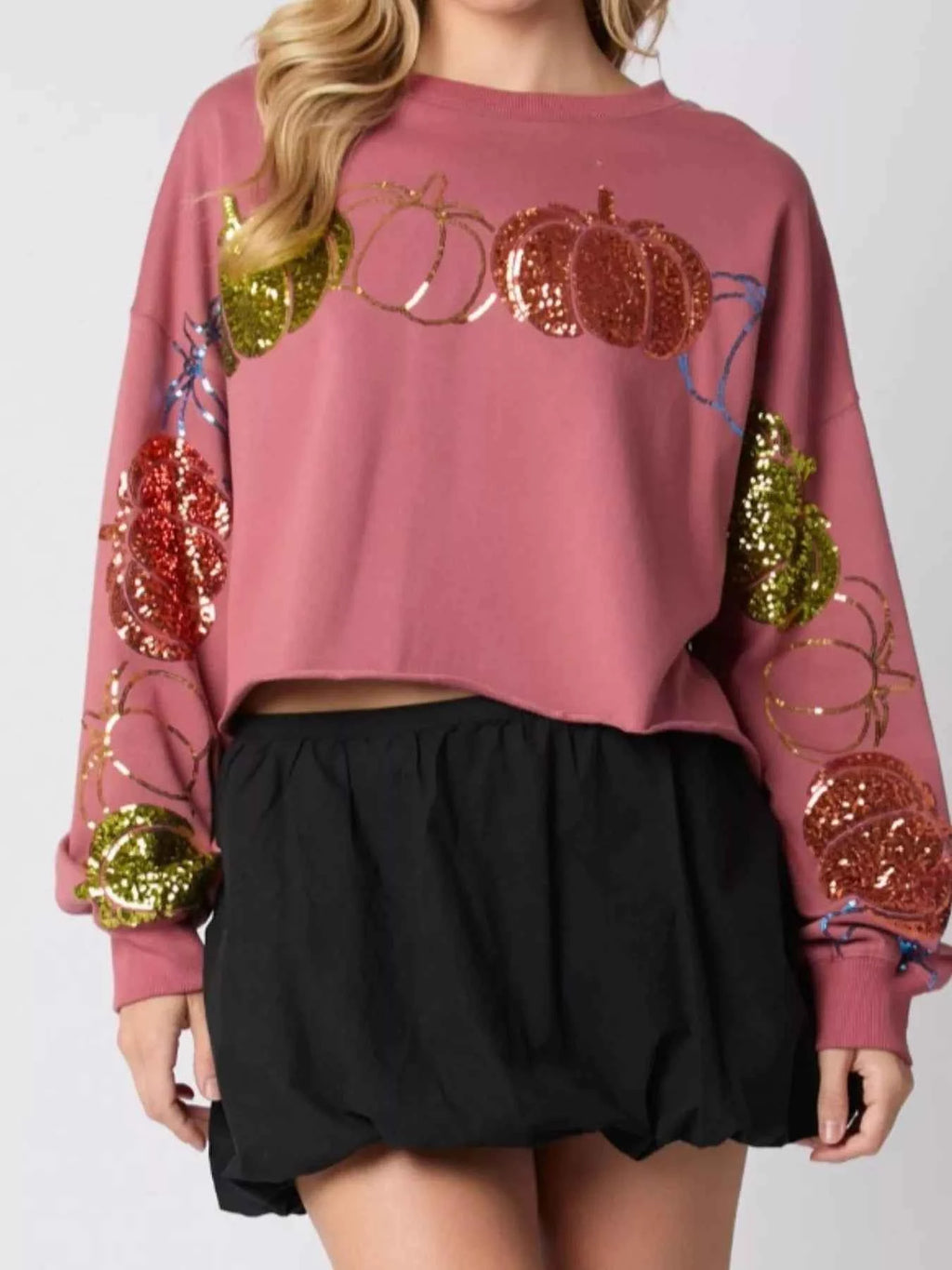Sequined Pumpkin Halloween Crop Sweatshirt f2d87c09-6396-4c85-a33d-55672b4468f4-Max-Origin