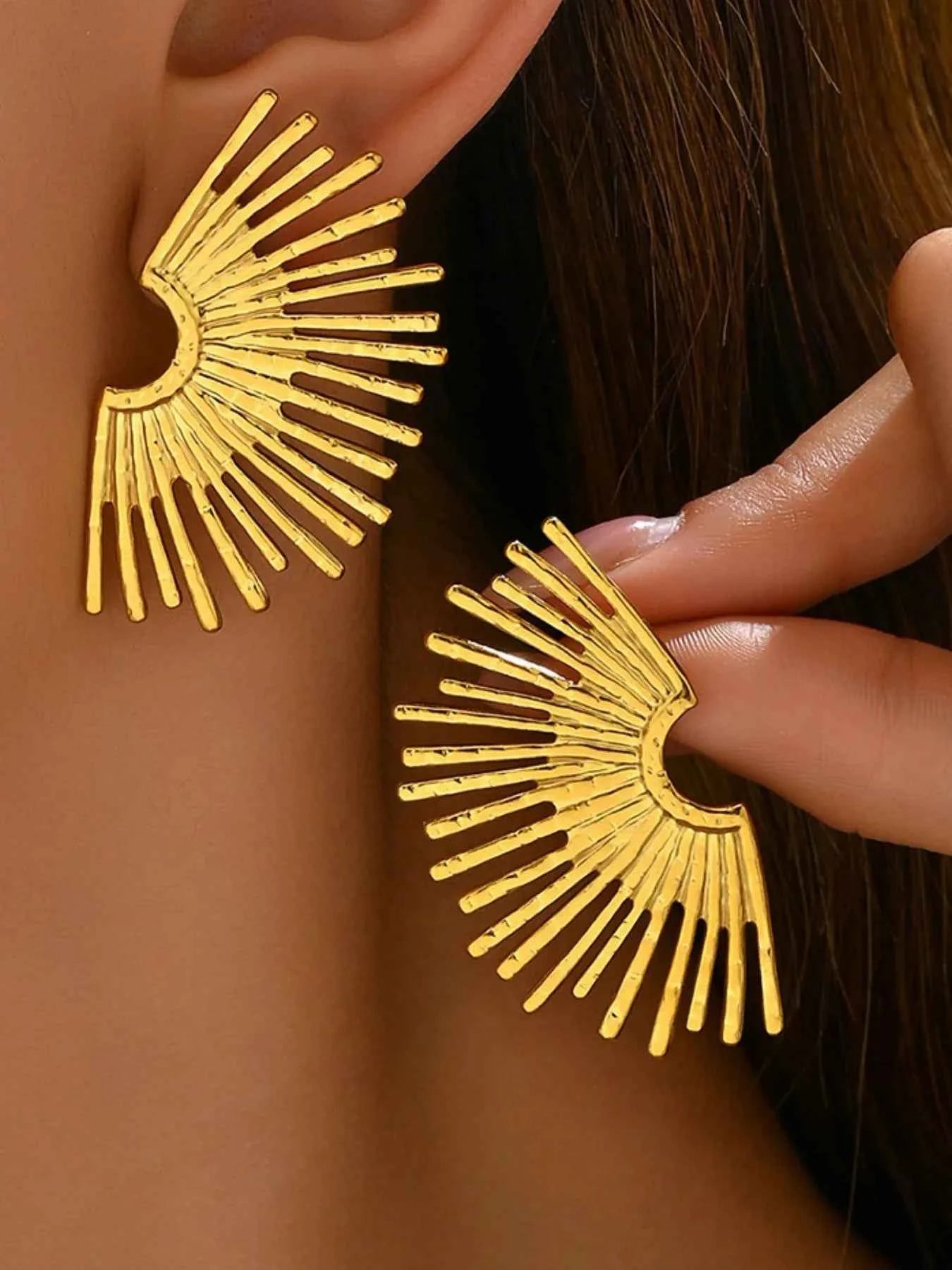 18K Gold-Plated Stainless Steel Sunburst Earrings Gold One Size f2f5b61d-4bf3-4cde-aedb-34e3f870b4f2-Max-Origin