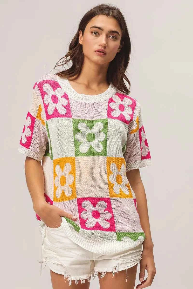 BiBi Flower Checker Pattern Lightweight Sweater Top f31b3a695f5c474aa4f904ca04945a96-Max-Origin
