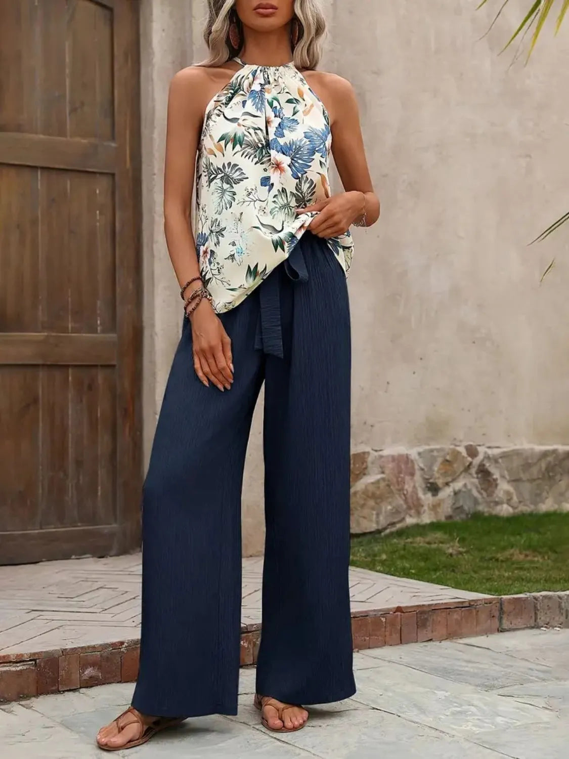 Printed Tank Top and Wide Leg Pants Set f3233ffd-4b94-4f2f-9b10-942b99b627d3-Max-Origin
