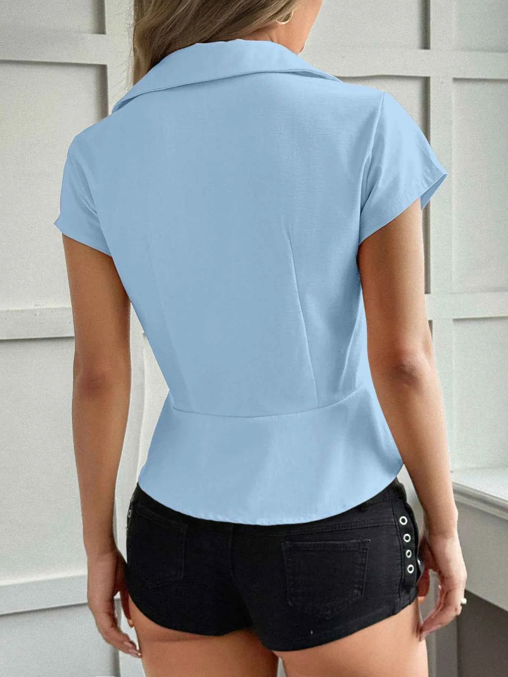 Short Sleeve Button-Up Shirt f333fafe-e7d9-4e54-b9f9-e68e1d579c38-Max-Origin