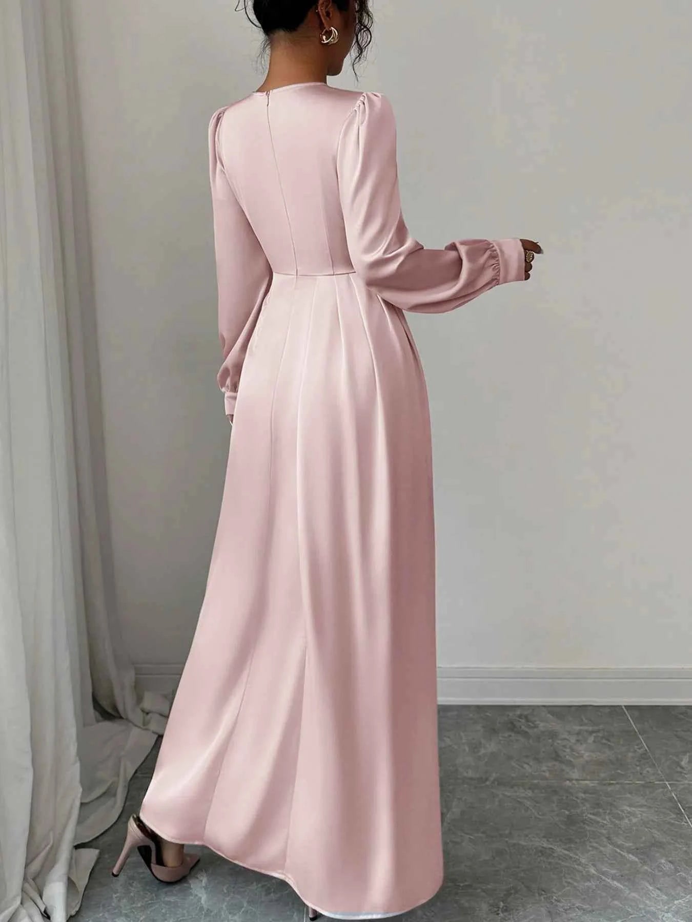 Satin Long Sleeve Maxi Dress f3358b7b-b62f-4706-b59a-6871a60a31e1-Max-Origin