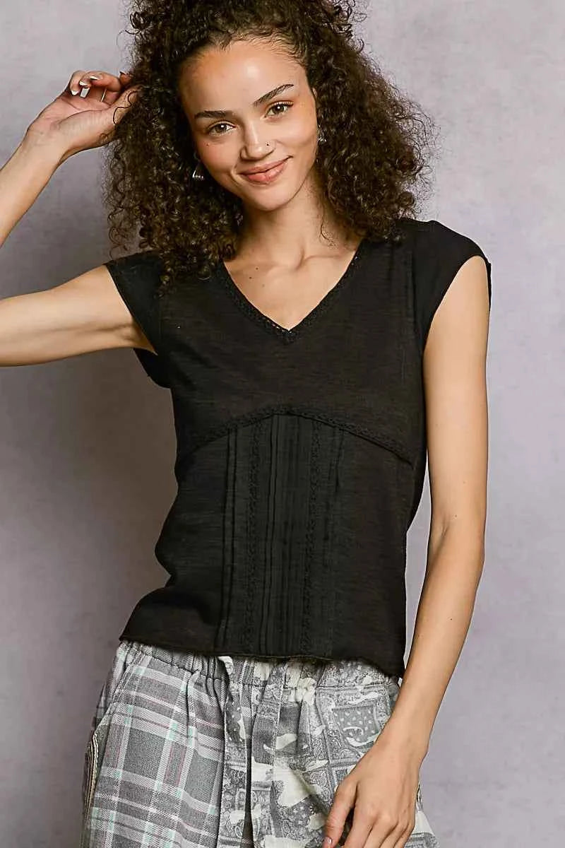 POL V-Neck Lightweight Textured Short Sleeve Knit Top with Lace Trim BLACK f34ffc34-48d6-42d7-8f3f-e1ea165cd218-Max-Origin