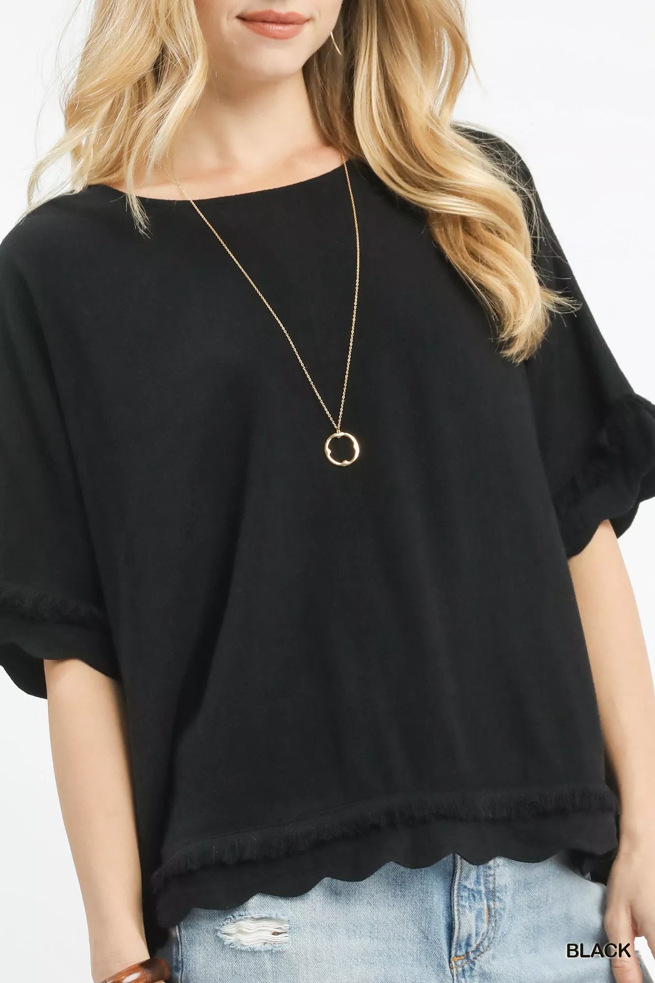 Umgee Linen Frayed Hem Scallop Edge Top f3668fb0-276f-49f7-9d86-0561e0022dbe-Max-Origin