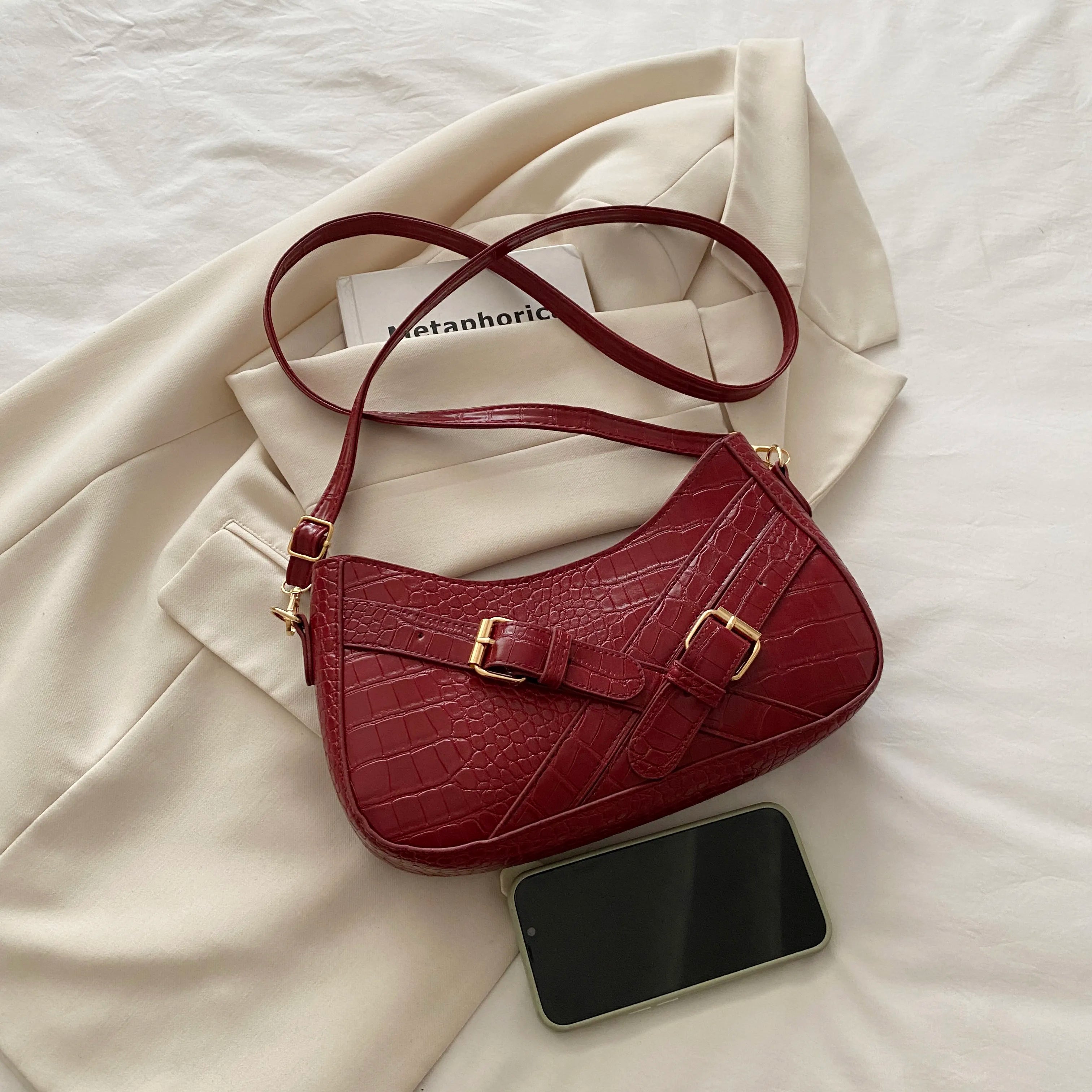 Crocodile Pattern Underarm Shoulder Bag f368eb91557a4db2b25e798180b30ff7-Max-Origin