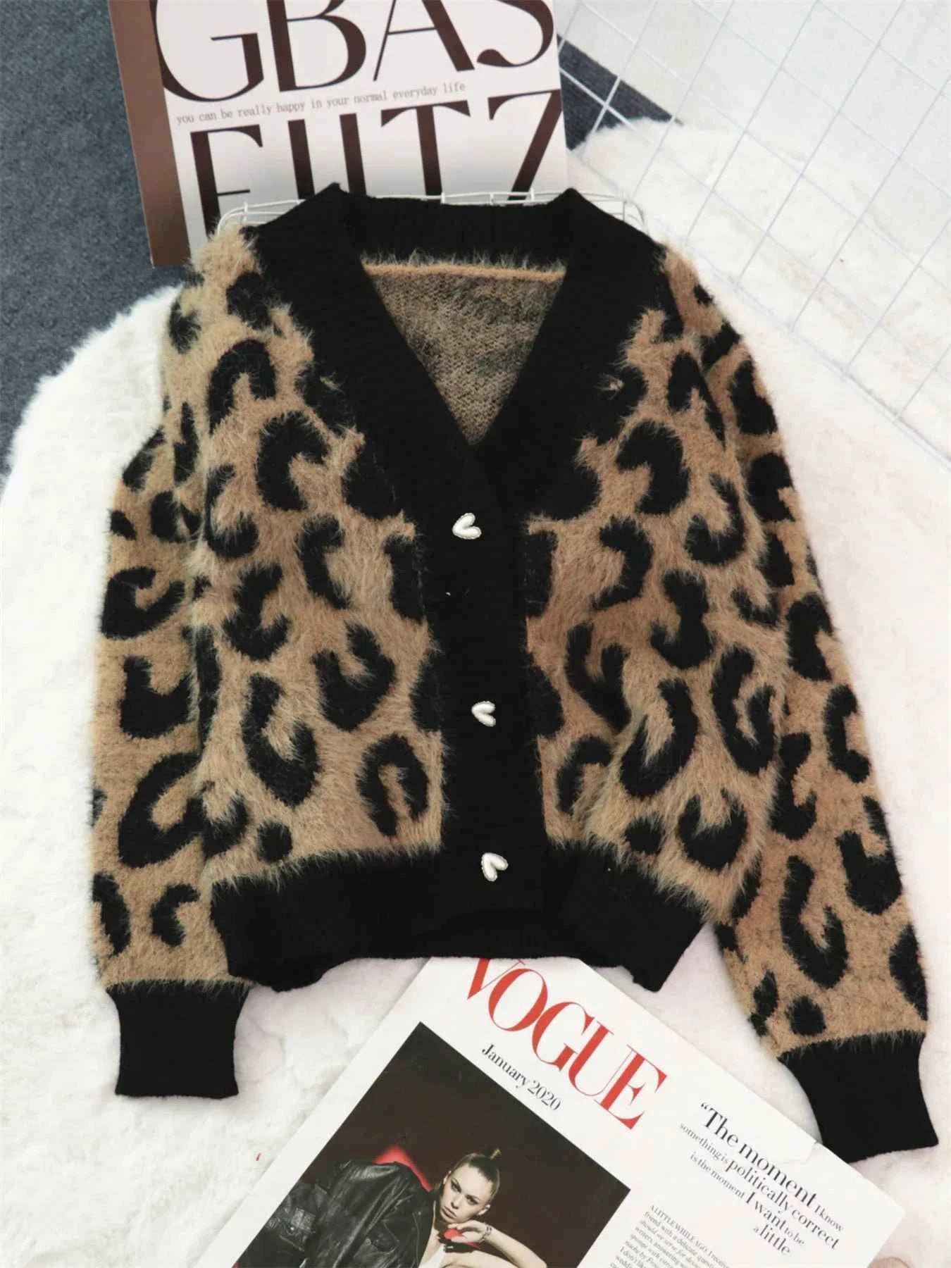 Leopard Fuzzy Button Up Cardigan f37459165b2e4547b71162af69515a02-Max-Origin