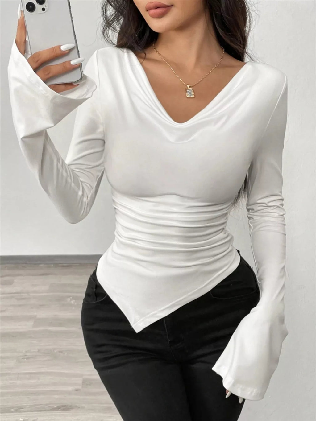 Asymmetrical Long Sleeve Fitted T-Shirt f416adcb51ac411abdfdb2598e22e66f-Max-Origin