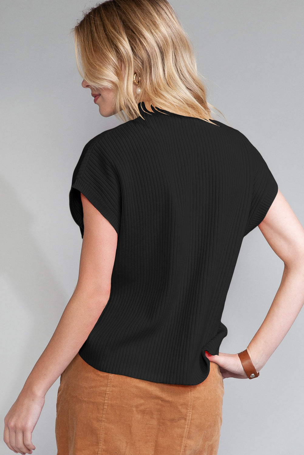 Green Patch Pocket Ribbed Knit Short Sleeve Sweater f41a20a2273c2ef8