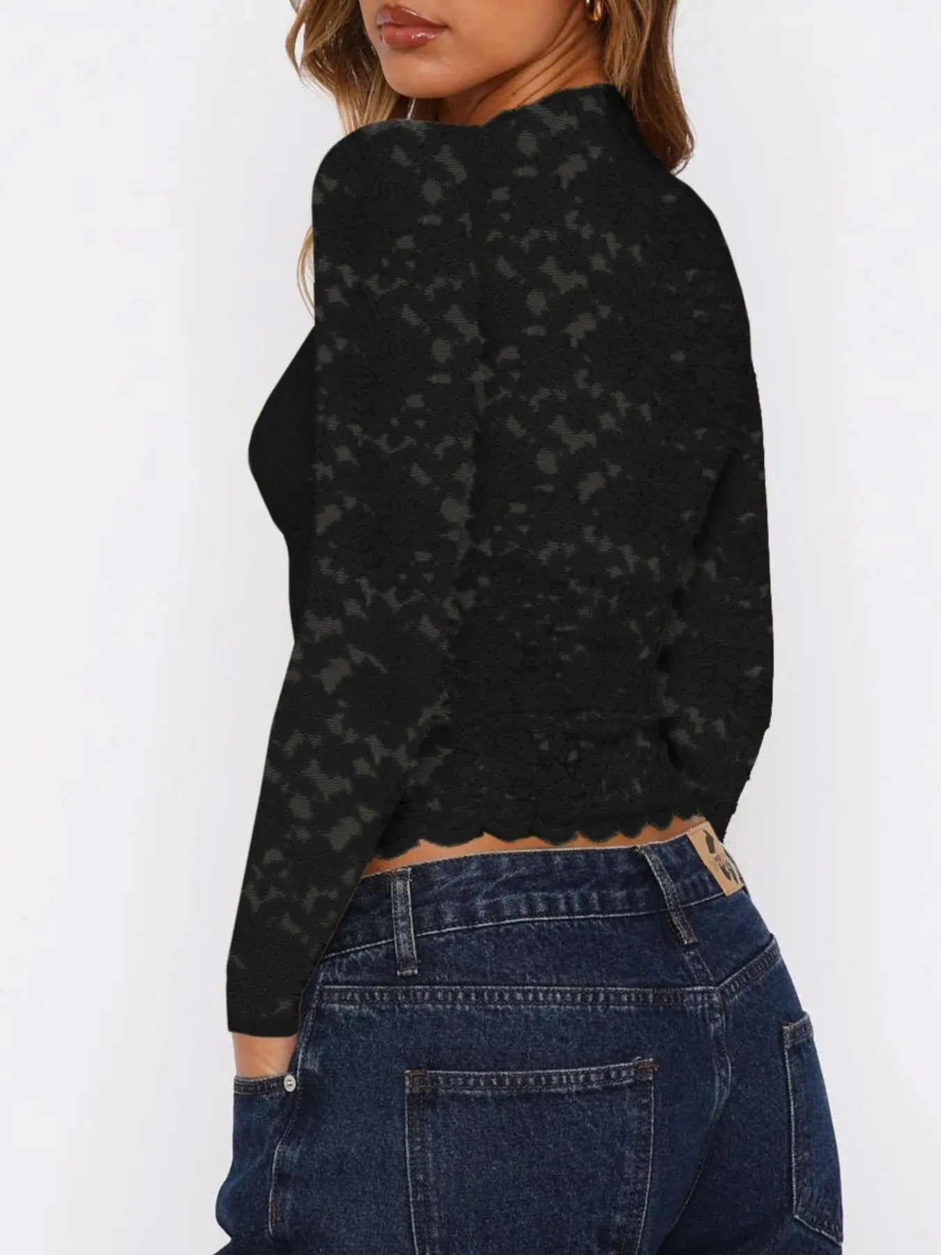 Floral Lace Long Sleeve Deep V-Neck Blouse with Scalloped Hem f4827be8-0948-4113-984a-548205261ce9-Max-Origin