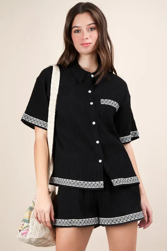 VERY J Crinkled Woven Shirt Top & Shorts Set Black f4d35fbf72ea47e69d8ee011b1377e2e-Max-Origin
