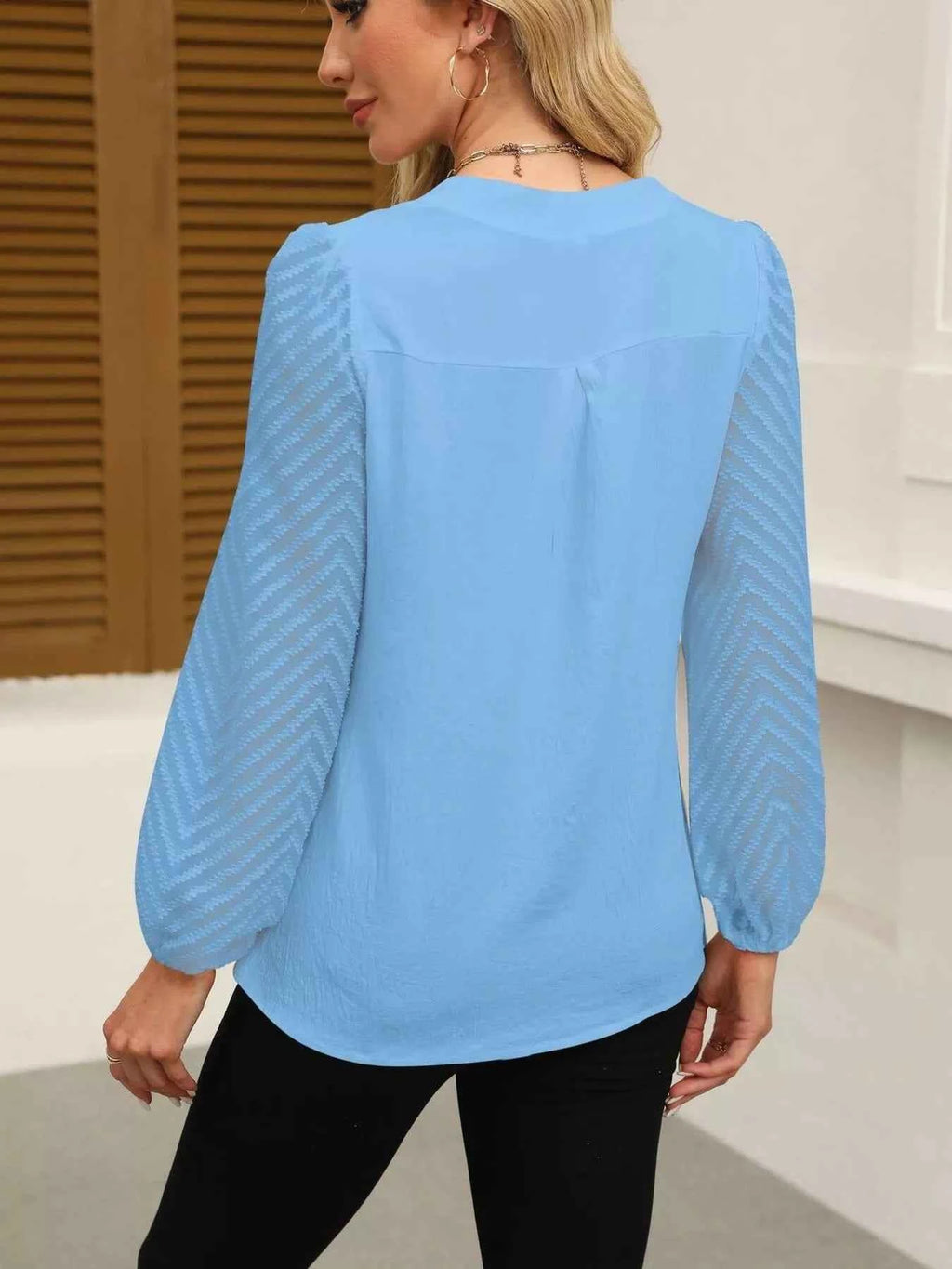 Notched Balloon Sleeve Blouse f4f507a607b6432cb74d9ee194231912-Max-Origin
