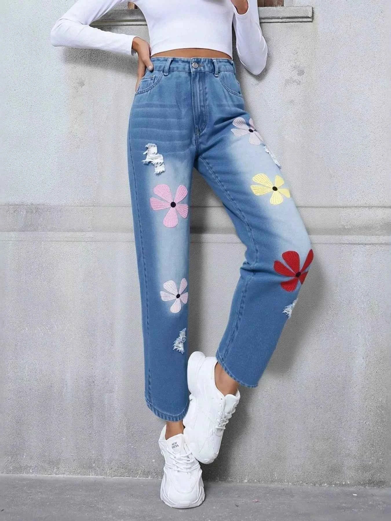 Floral Embroidered High Waist Distressed Jeans f53fd26186904804a194cb84ecdeff8e-Max-Origin