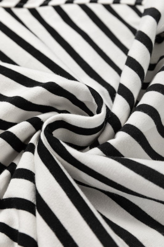 Stripe Raglan Sleeve Side Slit Sweatshirt f554a63d-236a-4ef9-93aa-805efe56b3fa_e718ed69-13e0-49cc-8088-8d977d1b8d12