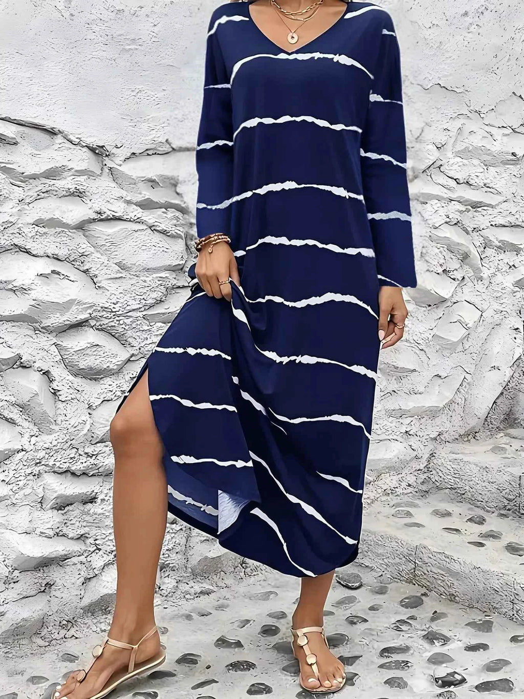 Striped V-Neck Long Sleeve Dress f55a3272a9c04c57bcb1b2a2f1aef844-Max-Origin
