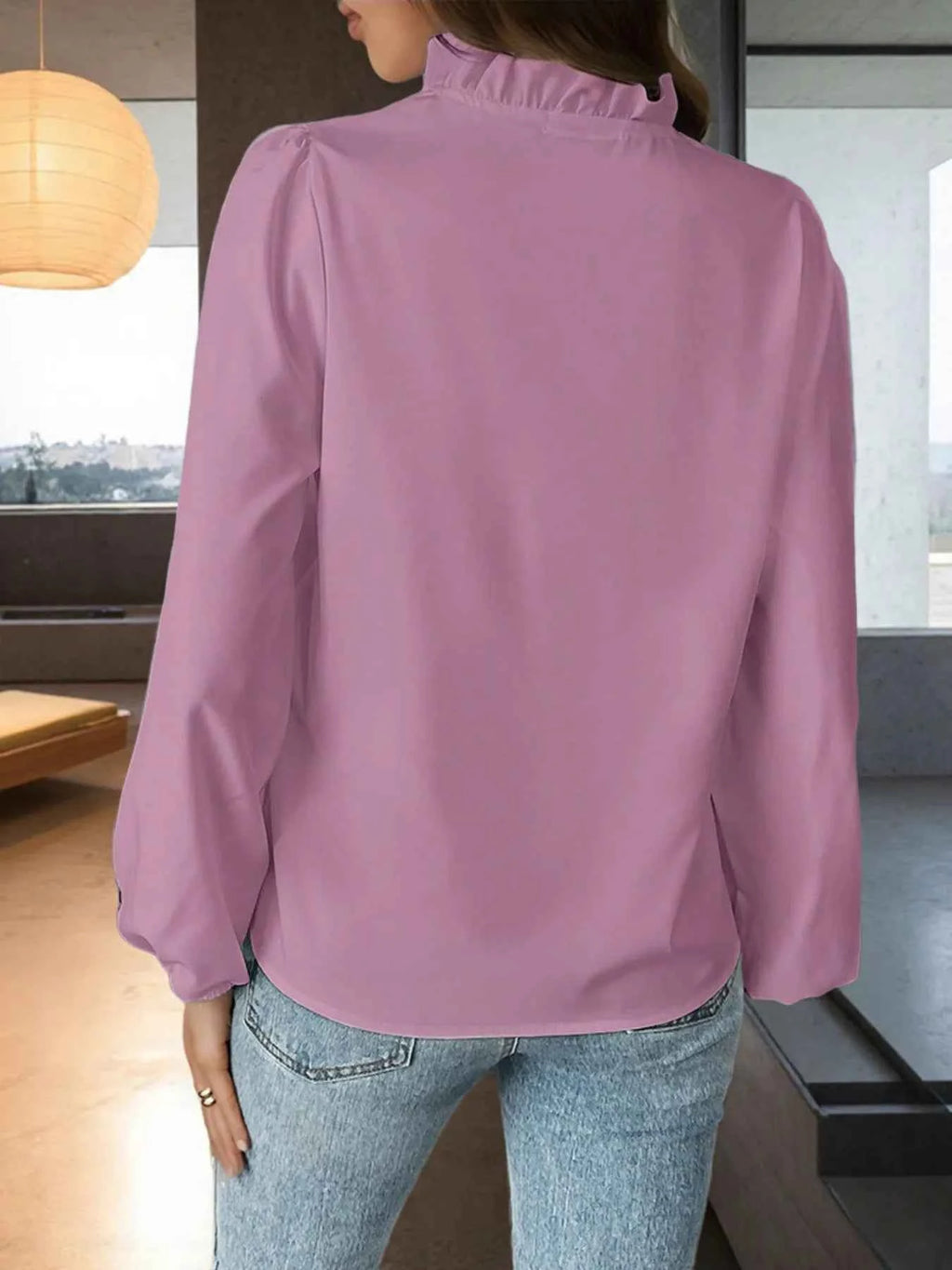 Ruffled Balloon Sleeve Blouse f55ada1c2bc6470aa45996b0f8068e57-Max-Origin