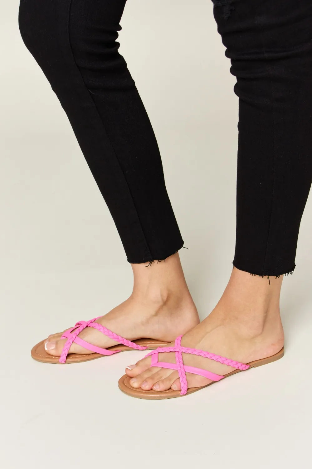 WILD DIVA Crisscross PU Leather Open Toe Sandals f5622228-dc3e-4152-b461-5b7656091d5e-Max