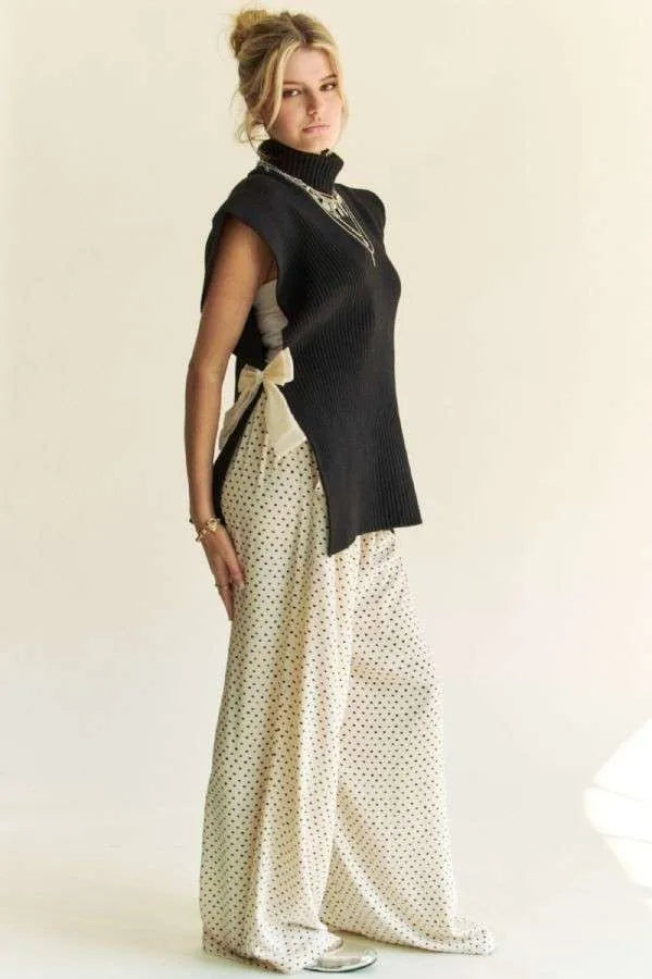 Davi & Dani Side Split Turtleneck Sleeveless Knit Top f5b397a6-b5be-446f-be54-0b4e988cadcd-Max