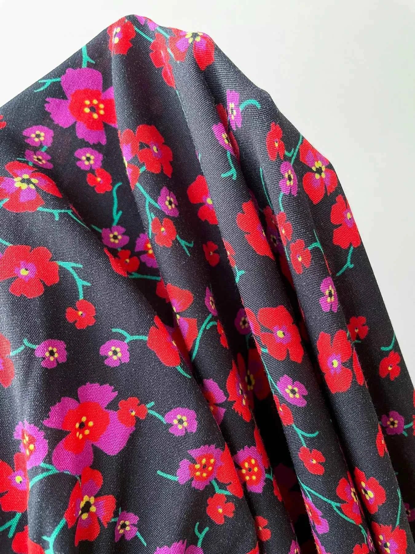 Plus Size Floral Square Neck Short Sleeve Dress f62771f8-f058-41f6-a757-94ae3adb361f-Max-Origin